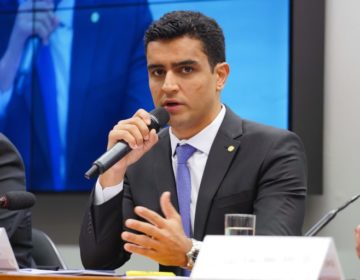 Projeto impede corte de serviços essenciais por falta de pagamento durante pandemia