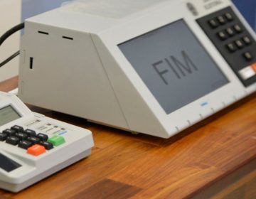 Projetos na Câmara repassam dinheiro de fundo eleitoral para combate ao Covid-19