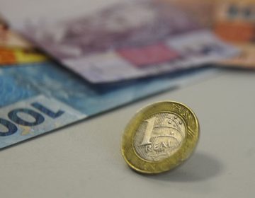 Poupadores ganham cinco anos para reaver perdas de planos econômicos