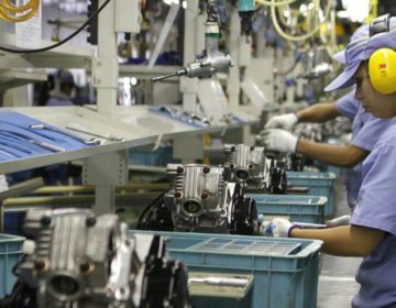 Produção industrial recua em 11 locais de outubro para novembro