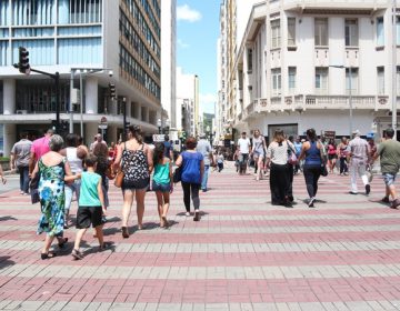 Vereadora propõe inclusão de discussão sobre violência contra mulher na grade escolar