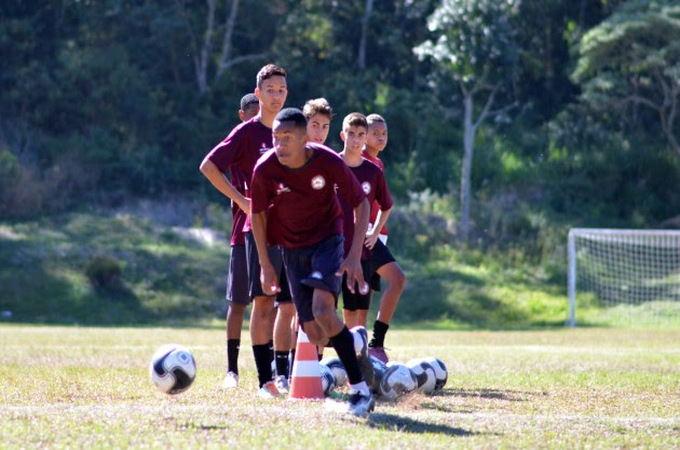 UFJF e Tupynambás selam parceria que envolve equipe técnica e atletas