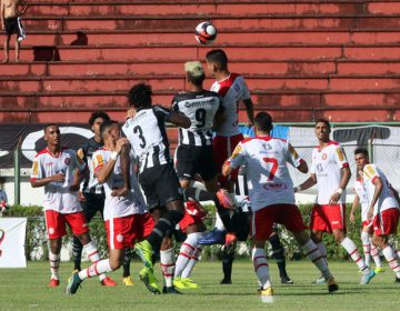 Bonilha e Euller treinam como titulares do Galo e devem enfrentar o América, em Teófilo Otoni