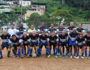 grêmio comemora o título da copa camisa 12 de futebol