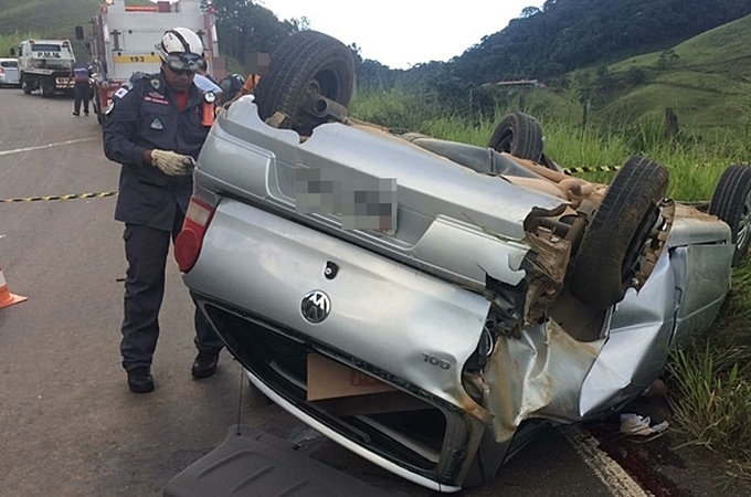 Uma pessoa morre e outra fica ferida em capotamento na Serra de Pirapanema