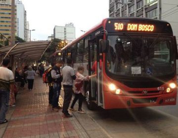 Ônibus voltam a circular e Cinturb move ação contra Sinttro