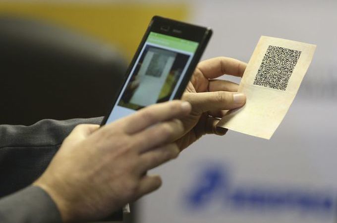 Detran-MG inicia emissão de CNH com QR Code para evitar fraudes