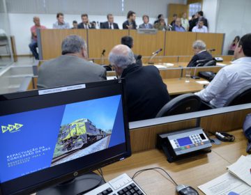 Deputados cobram solução de problemas envolvendo ferrovia