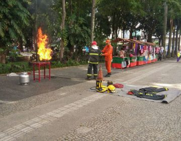 Bombeiros orientam sobre procedimentos em caso de acidentes com fogo