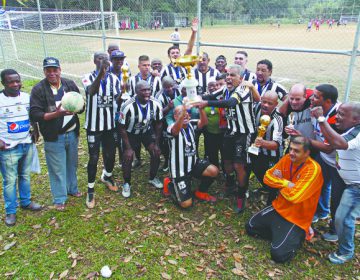 Cruzeirinho, Botafoguinho E Lfc Comemoram Na Copa Jf