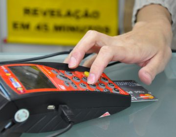 Cresce número de brasileiros sem acesso a crédito ou compras a prazo