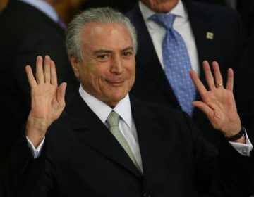 PMDB e PSD decidem votar contra denúncia sobre Temer