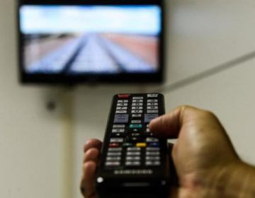 TV paga registra perda de 262 mil assinantes em 12 meses