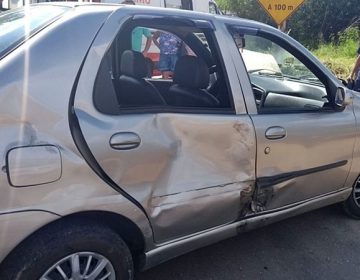 Acidente entre carro e moto deixa um ferido na BR-356