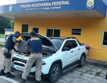 Caminhonete roubada e clonada é recuperada pela PRF em Leopoldina