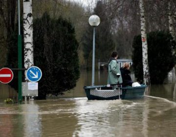 Nível elevado do Rio Sena leva à retirada de 1.500 pessoas em Paris e arredores