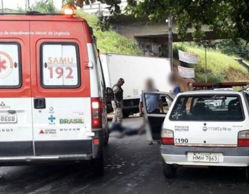 Pedestre e motociclista ficam feridos após atropelamento em Leopoldina