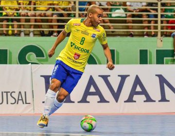 Juiz-forano Léo Santana marca seu primeiro gol com a camisa da seleção brasileira