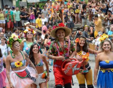 Quatro em cada dez consumidores planejam gastar menos neste carnaval