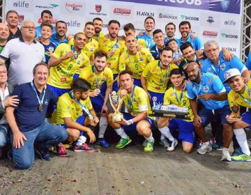 Brasil vence Grand Prix de Futsal e Juiz-forano Léo Santana conquista o primeiro título com a seleção brasileira