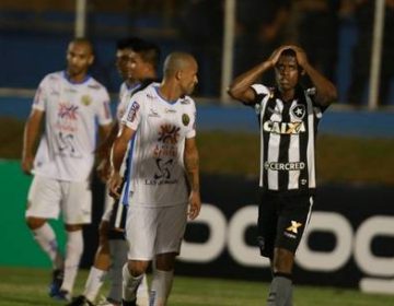 Botafogo é eliminado na primeira fase da Copa do Brasil pelo Aparecidense