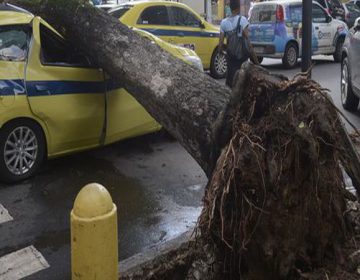 Sobe para quatro o número de mortes provocadas pelo temporal no Rio