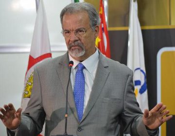 Jungmann defende fim do contato direto entre presos e visitantes