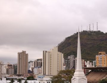 Defesa Civil registra quedas de muros, infiltrações e ruas danificadas com chuvas das últimas horas