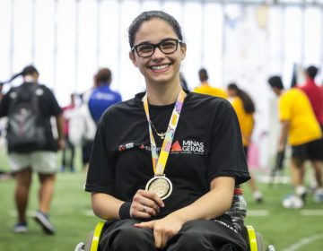 Atleta mineira do tênis de mesa paralímpico participa de treinamentos no Centro Paralímpico Brasileiro, em São Paulo