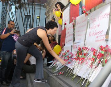 Militantes se reúnem em ato em repúdio a morte de vereadora carioca