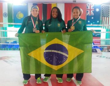 A pugilista baiana radicada em Juiz de Fora Bia Ferreira conquista medalha de prata na Polônia