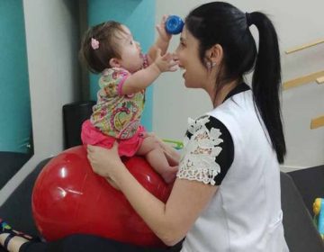 Estudo analisa relações em famílias com filhos que possuem Síndrome de Down