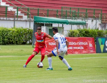 Em manhã pouco inspirada, Baeta cai diante o CAP Uberlândia