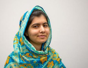 Malala volta ao Paquistão quase seis anos após ser alvo de ataque de talibãs