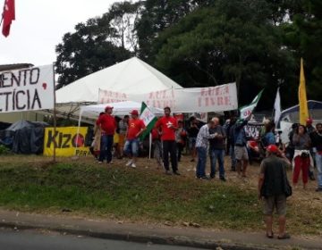 Ataque a tiros em acampamento pró-Lula deixa dois feridos