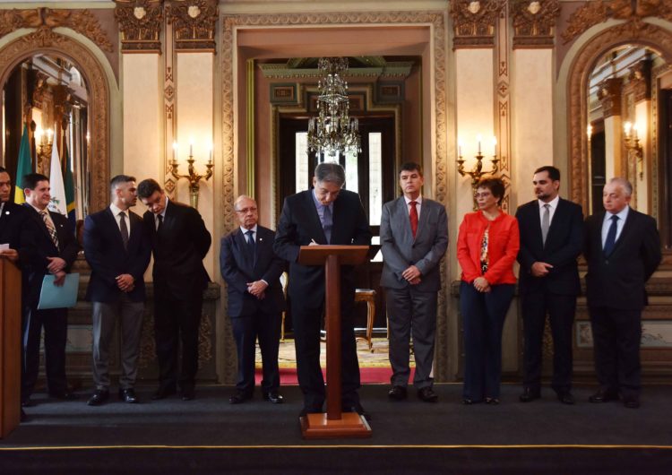 Governo de Minas permite conversão de multas ambientais em prestação de serviços