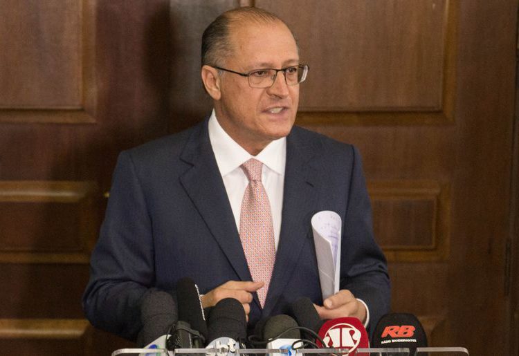 MP abre inquérito para investigar ex-governador Alckmin