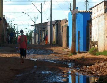 Mais de 40% dos brasileiros até 14 anos vivem em situação de pobreza