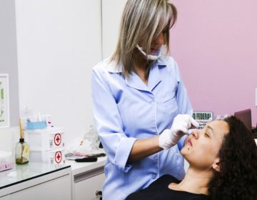 Profissionais de esteticismo tem profissão regulamentada por lei