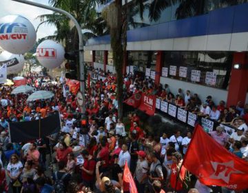 Lula ficará junto com a militância em São Bernardo do Campo, diz Gleisi Hoffmann