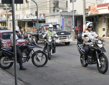 Força-tarefa de fiscalização da Settra realiza operação com 19 autuações no Santa Luzia