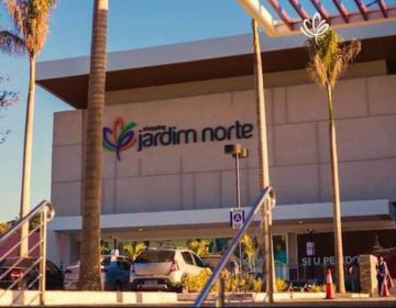 Evento reúne torcedores para troca de figurinhas da Copa do Mundo