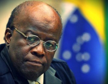 Joaquim Barbosa se filia ao PSB