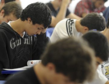 Revisão no ensino médio prevê ao menos duas formações para estudantes