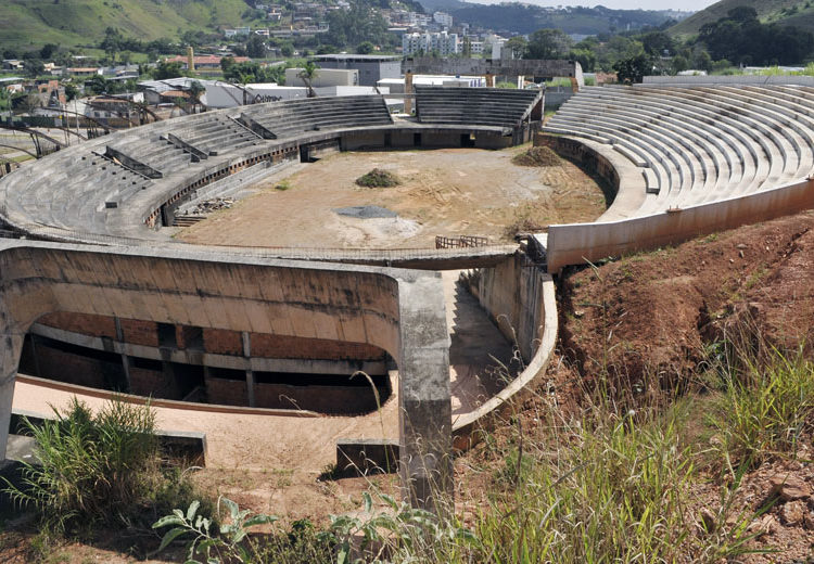 Contrato para retomada das obras do Ginásio Poliesportivo é publicado nesta quinta