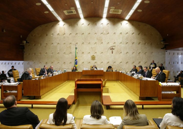 STF aprova restrição do foro privilegiado para deputados e senadores