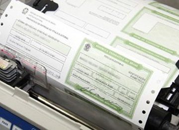 Eleitores ainda podem tirar a segunda via do título e emitir certidões eleitorais