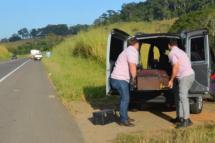 Homem morre atropelado ao tentar atravessar BR-116 em Leopoldina