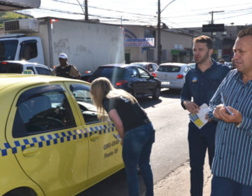 Blitz educativa marca Dia Internacional de Combate às Drogas