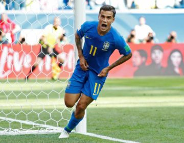 Brasil vence a Costa Rica nos acréscimos e garante a primeira vitória na Copa